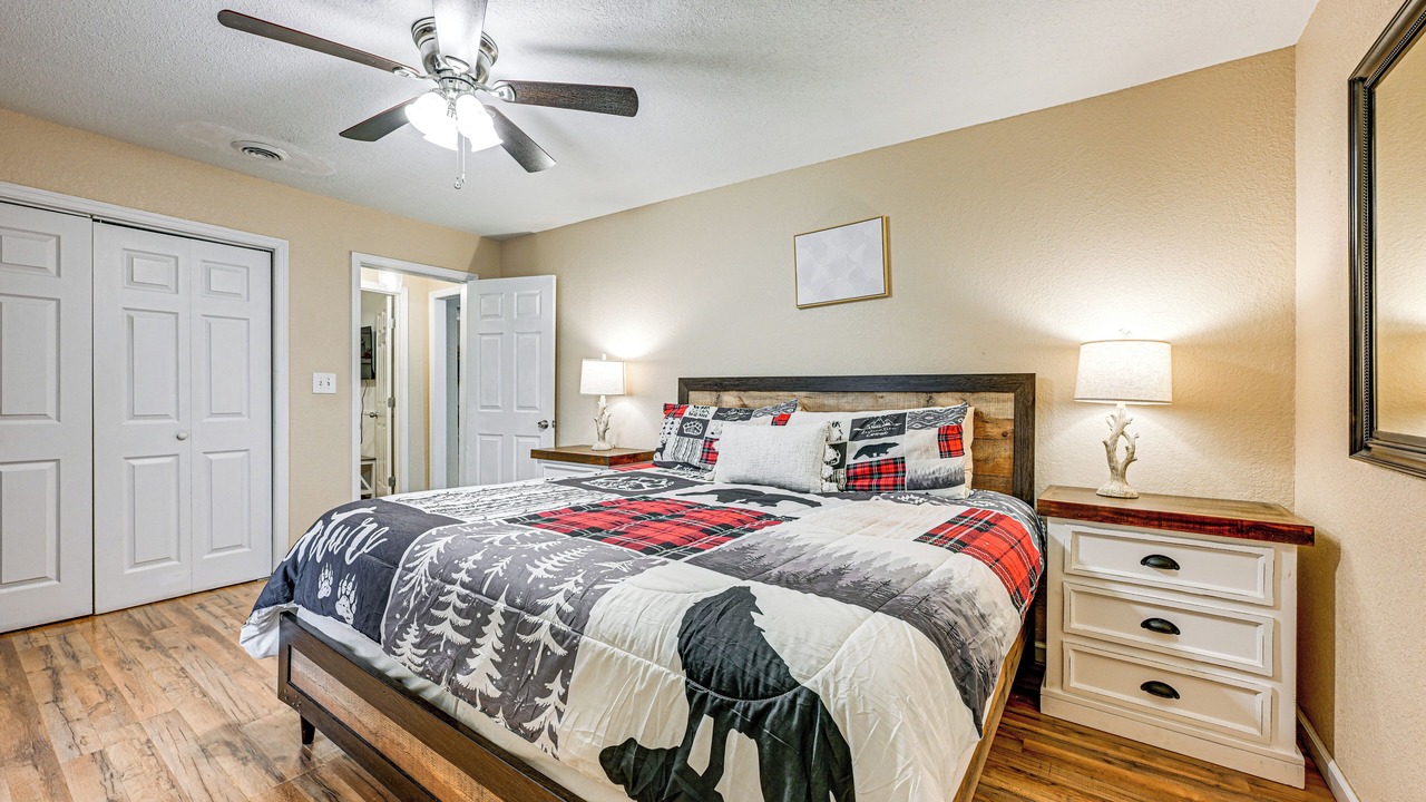Photo of Bedroom in Pigeon Forge