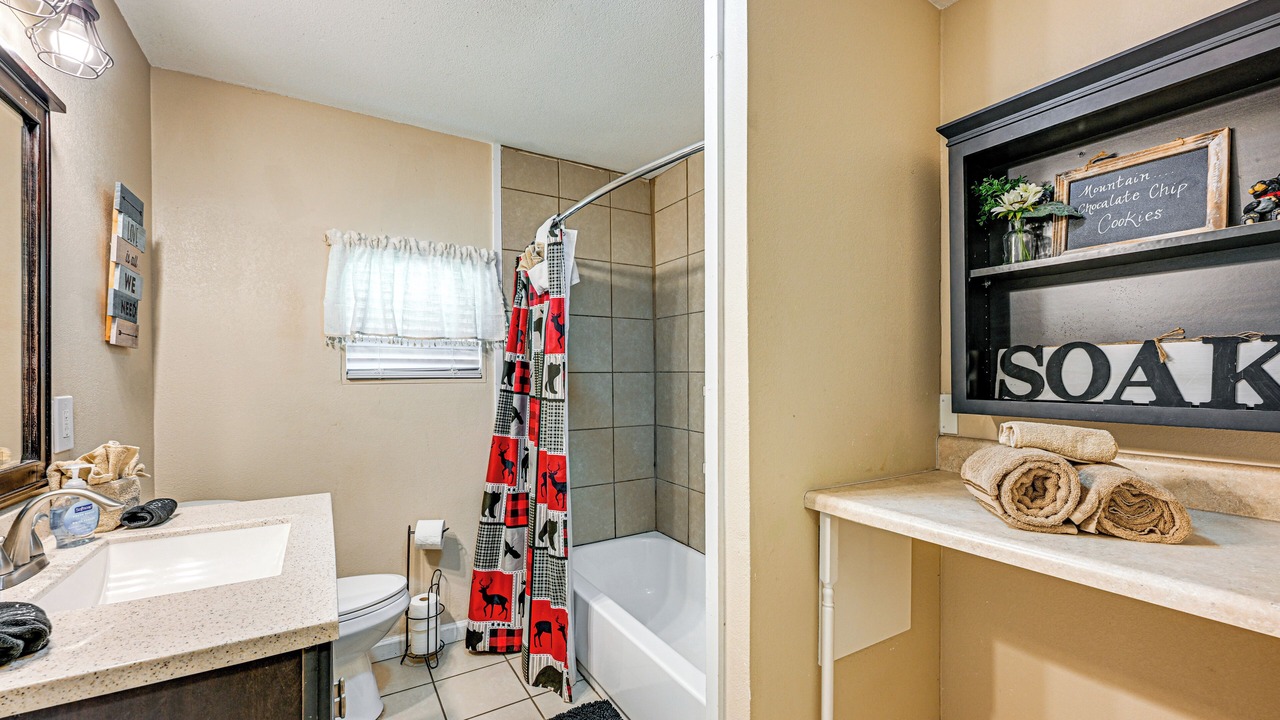 Photo of Bathroom in Pigeon Forge
