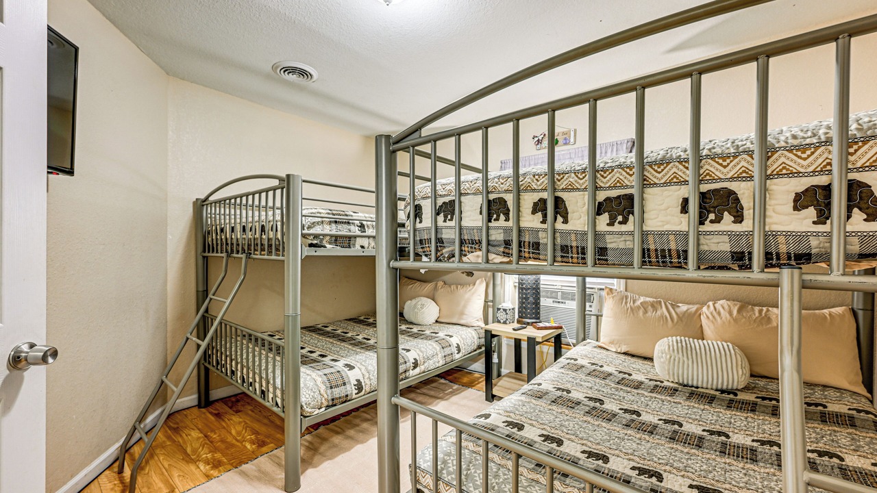 Photo of Bedroom in Pigeon Forge