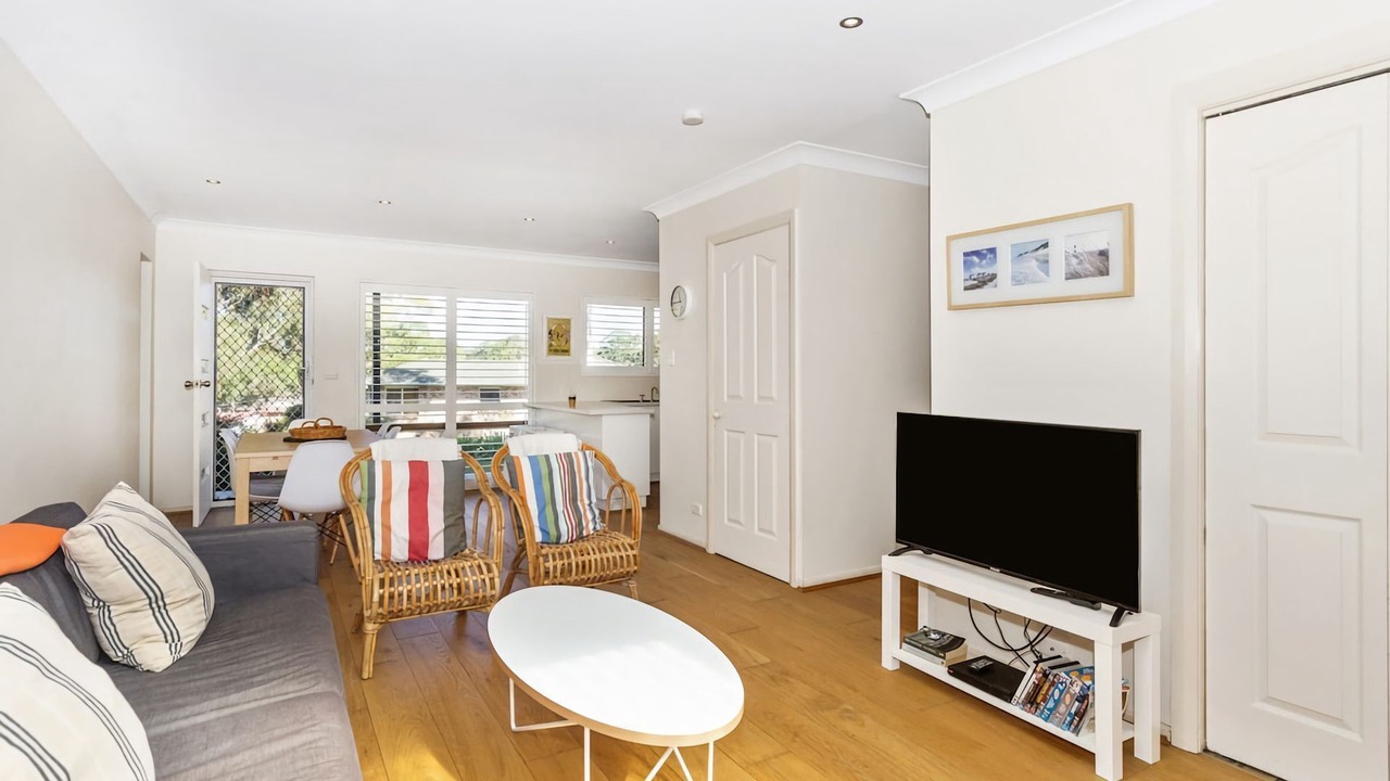 Photo of Livingroom in Mollymook Beach