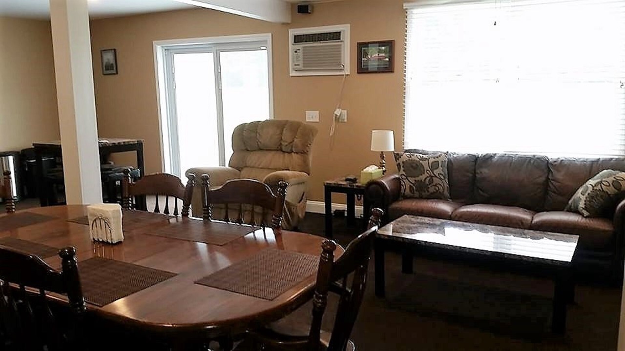 Photo of Livingroom in Mount Vision