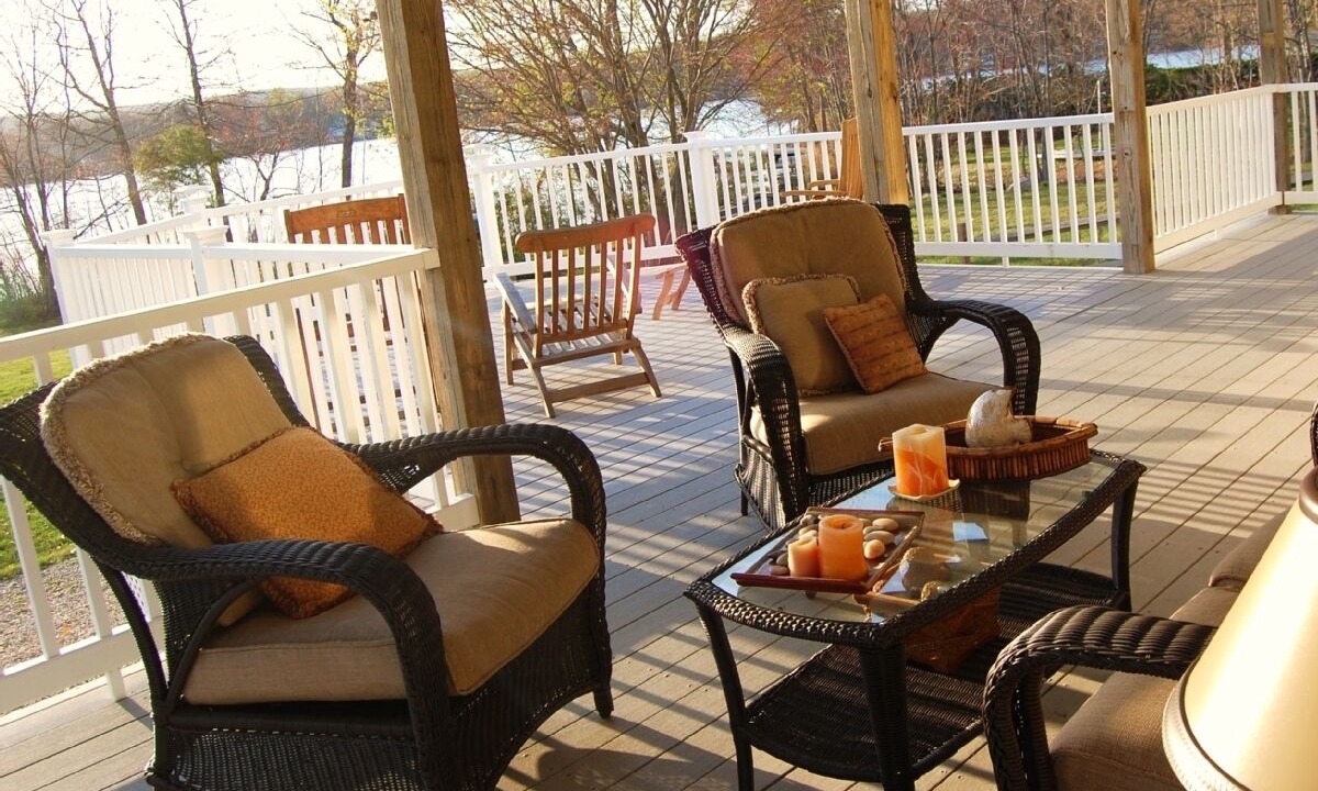 Photo of Outdoor in Lake Pocotopaug