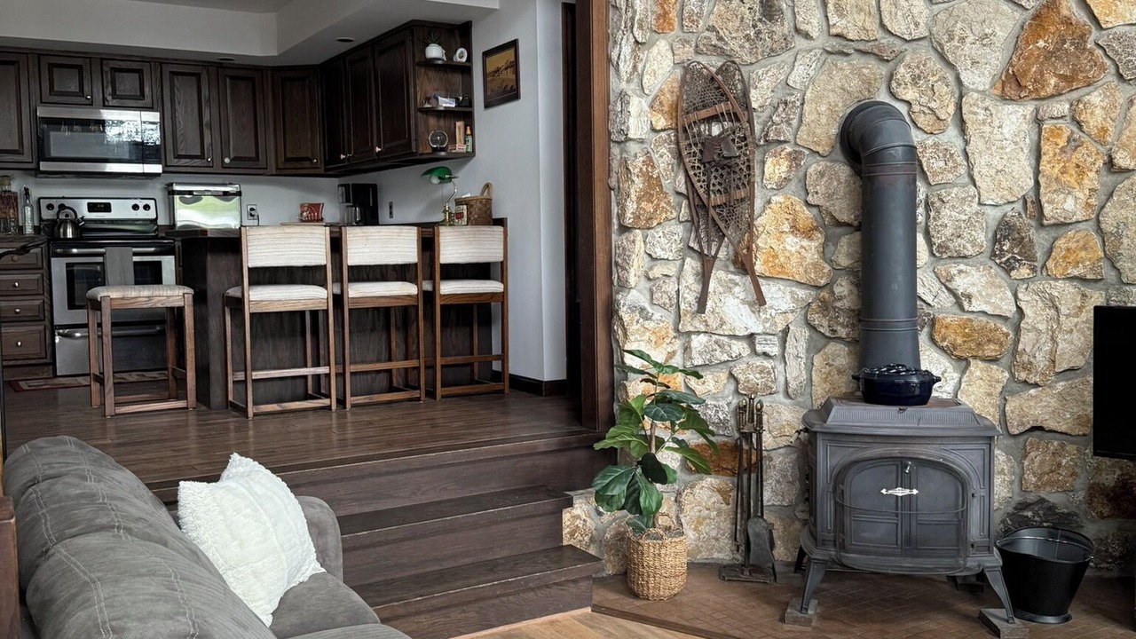 Photo of Livingroom in Lakeville