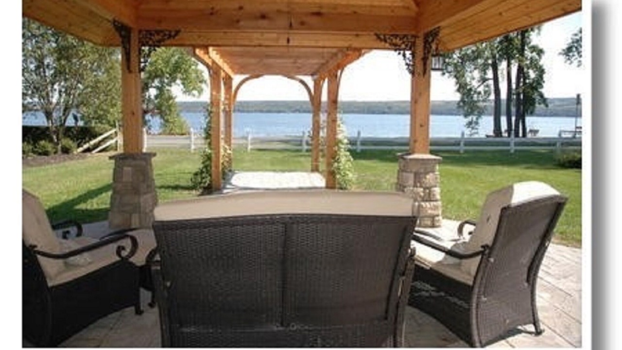Photo of Patio Balcony in Town of Milo