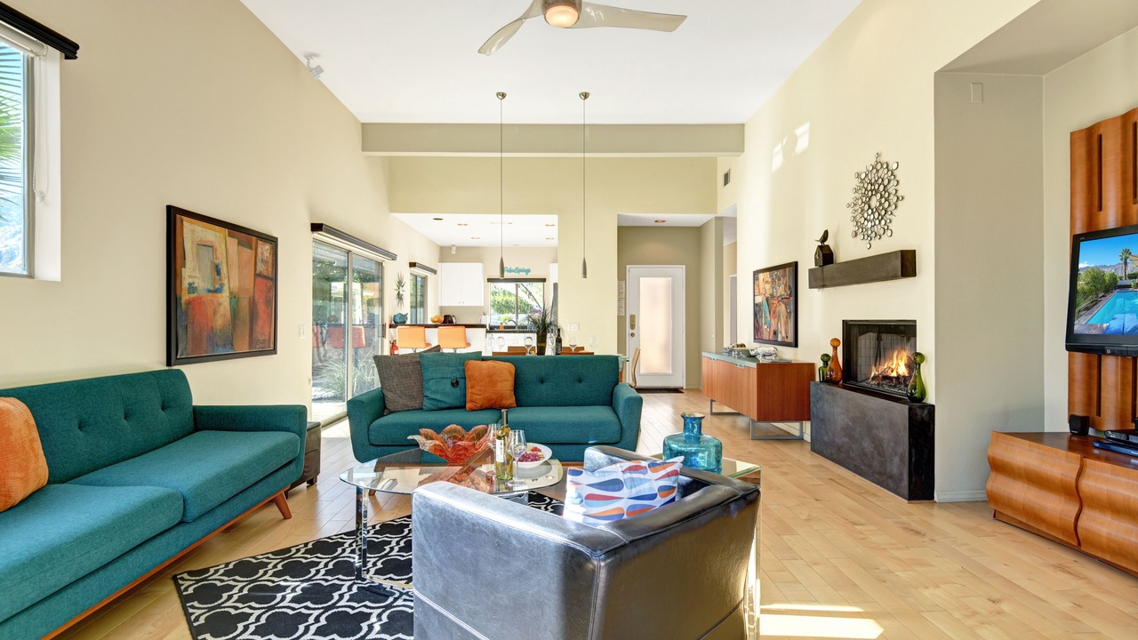 Photo of Livingroom in Warm Sands
