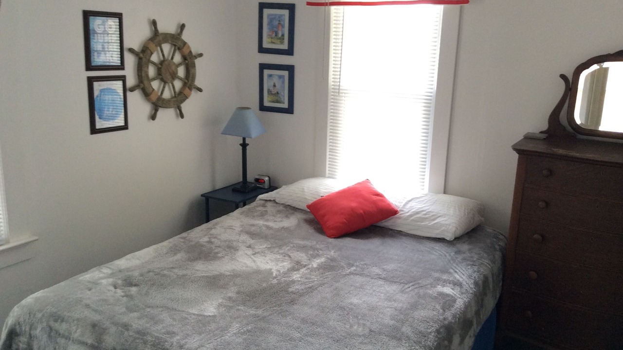 Photo of Bedroom in Higgins Lake