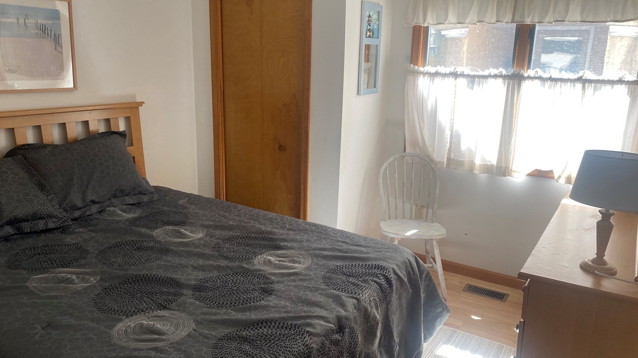 Photo of Bedroom in Townsend's Inlet