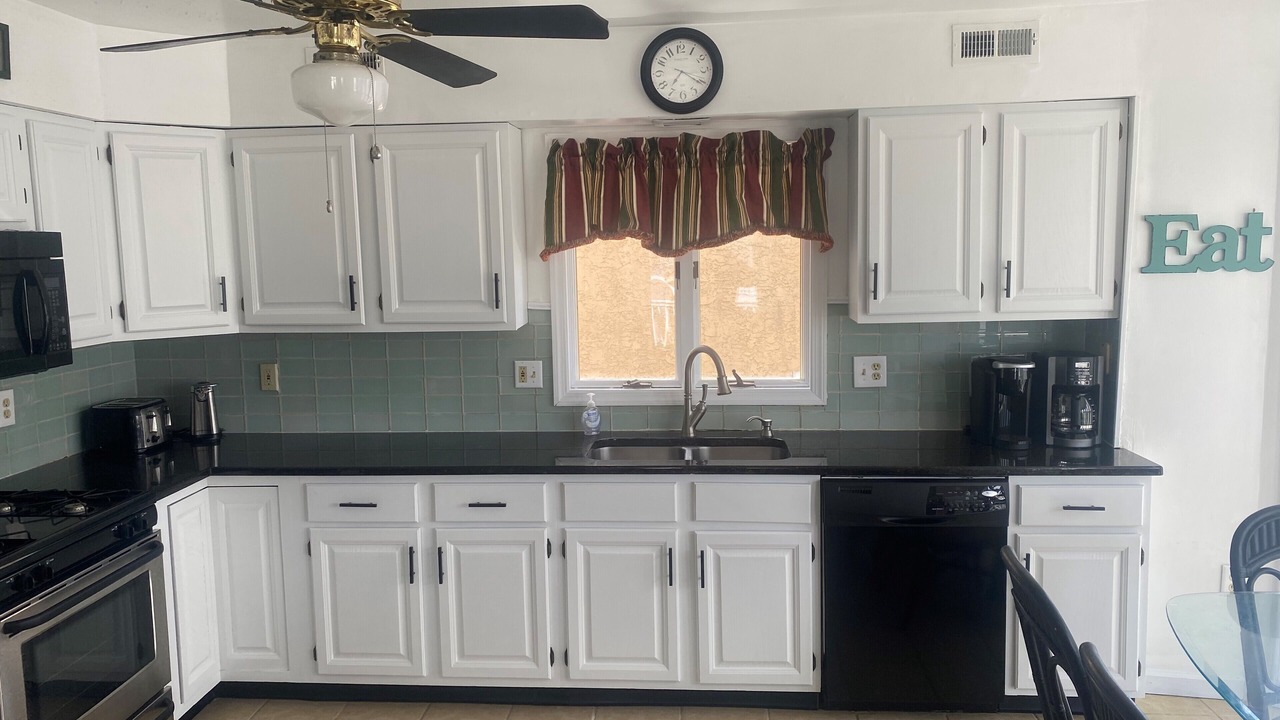 Photo of Kitchen in Townsend's Inlet
