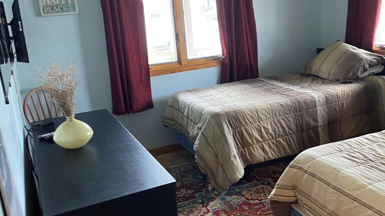Photo of Bedroom in Townsend's Inlet