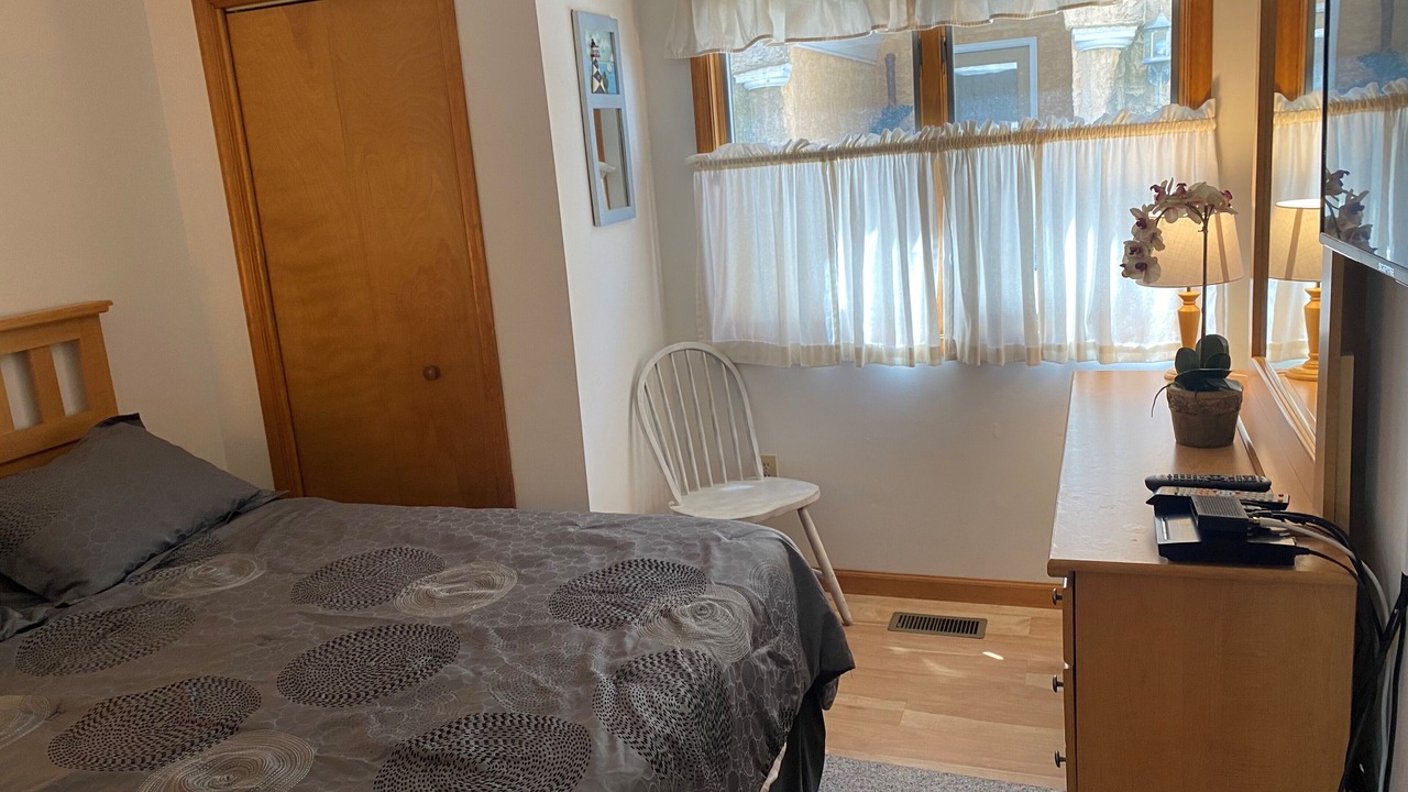 Photo of Bedroom in Townsend's Inlet