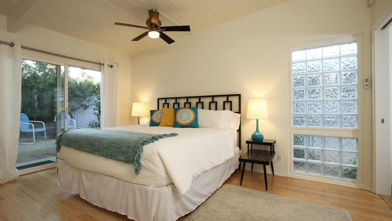 Photo of Others in Racquet Club Estates