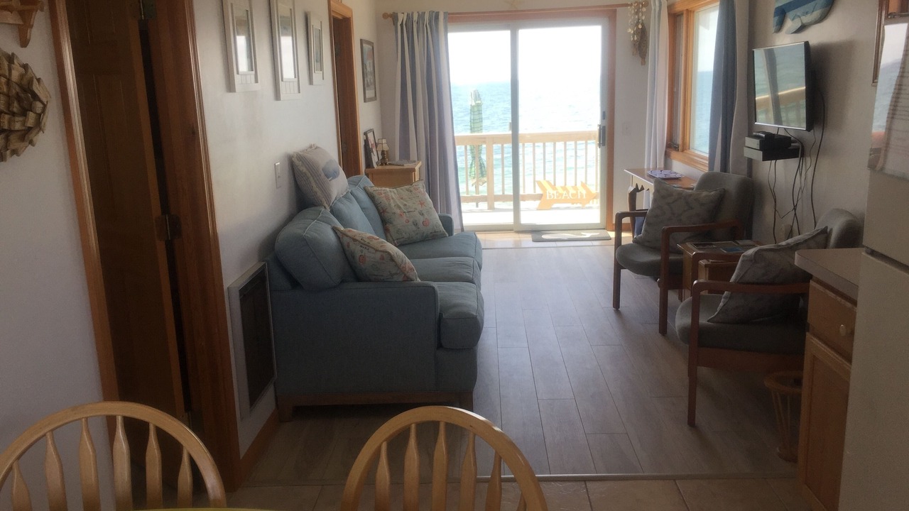 Photo of Livingroom in North Truro