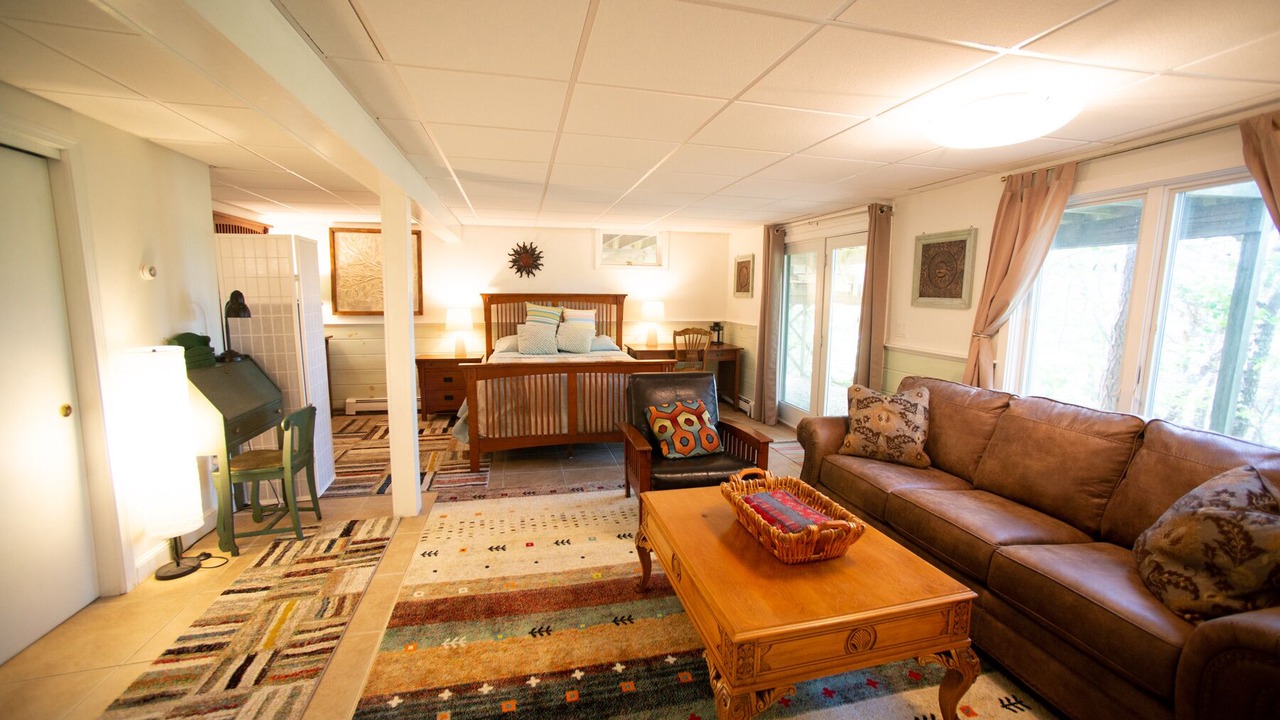 Photo of Livingroom in Truro