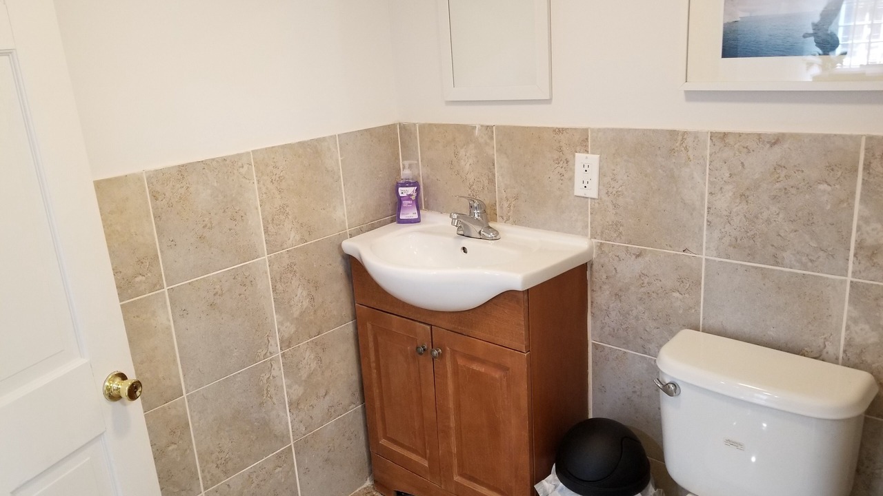 Photo of Bathroom in Ditmars Steinway