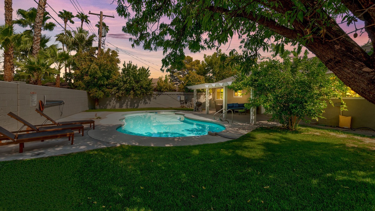 Photo of Outdoor in McNeil Estates