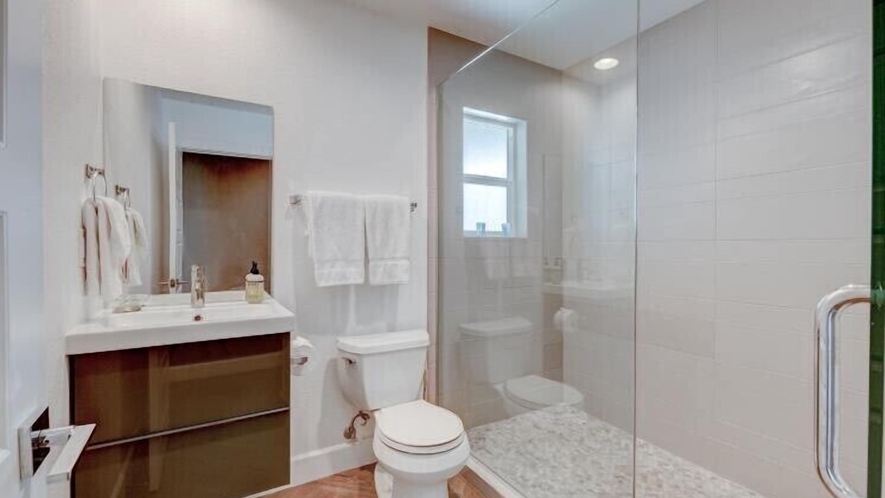 Photo of Bathroom in McNeil Estates
