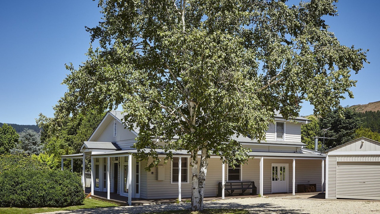 Photo of Outdoor in Bright