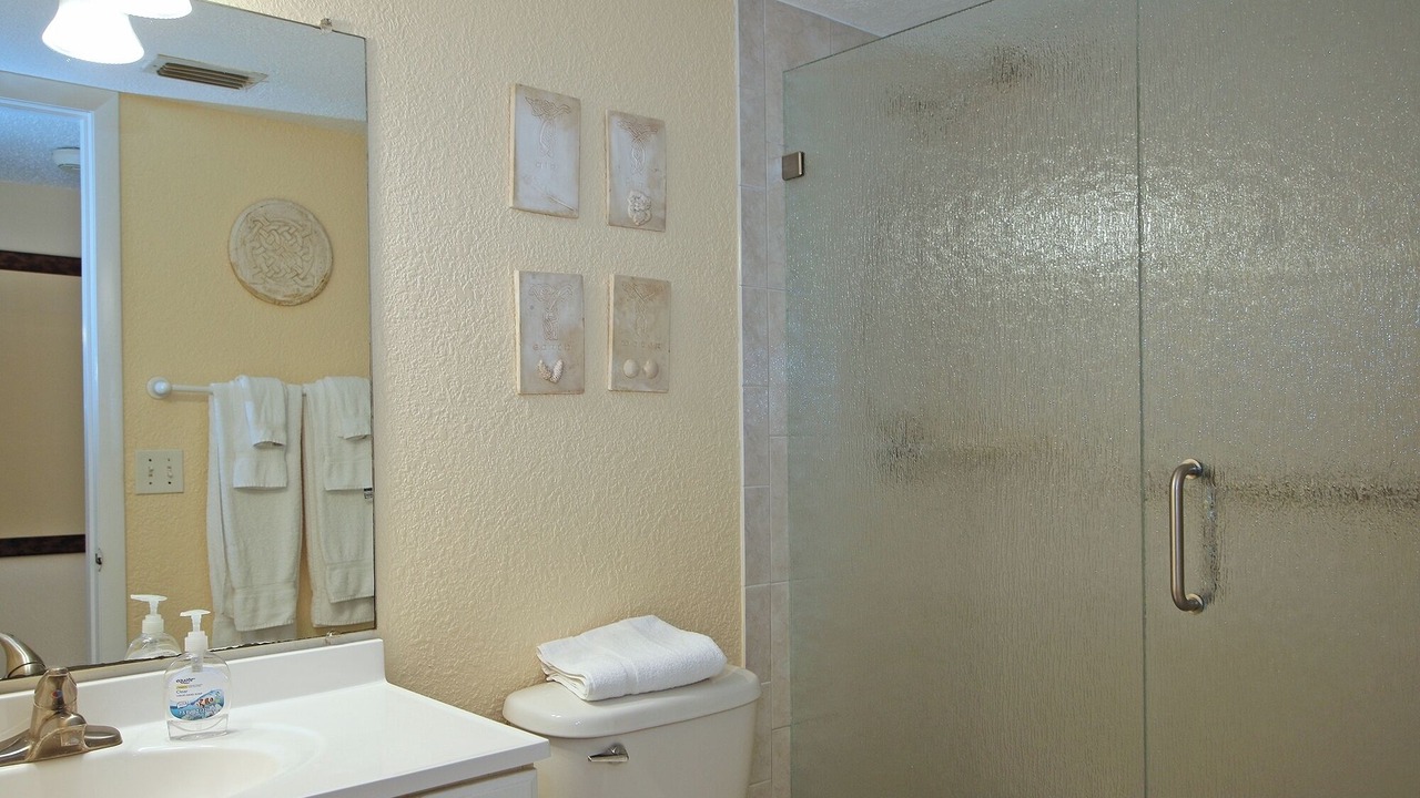 Photo of Bathroom in Indian Shores