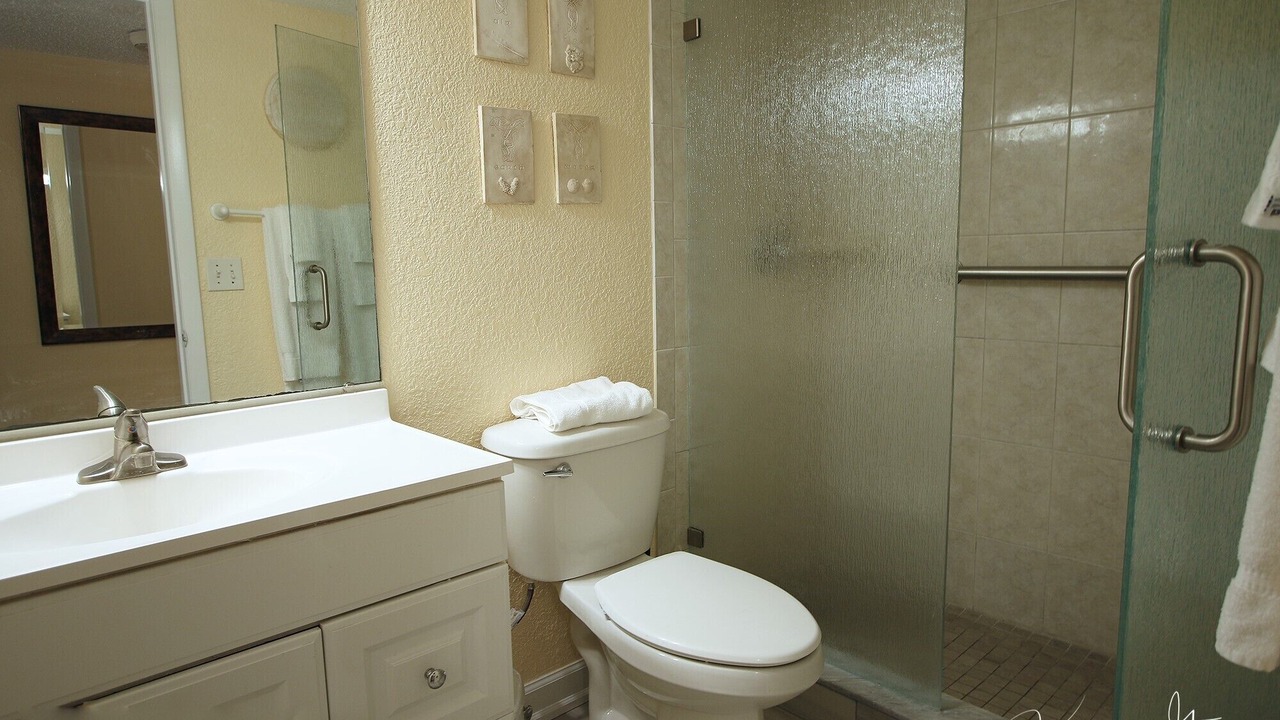 Photo of Bathroom in Indian Shores