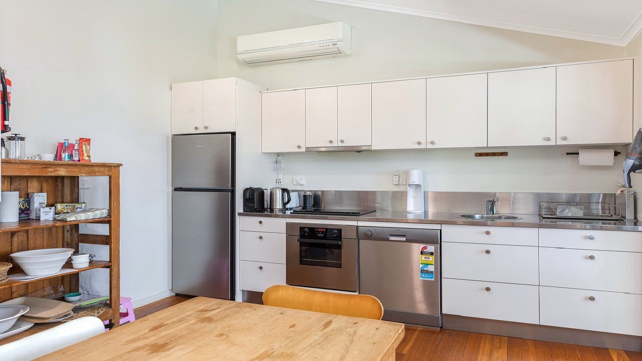 Photo of Kitchen in Pretty Beach Central Coast