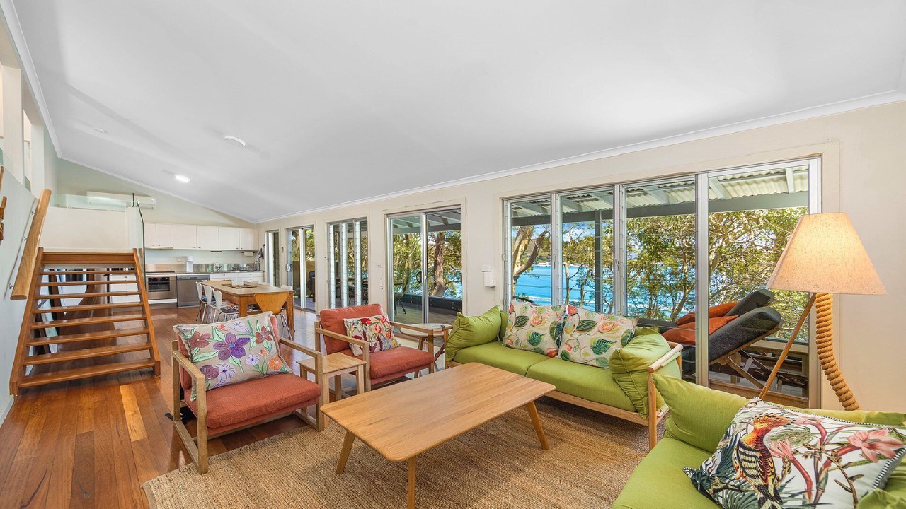 Photo of Livingroom in Pretty Beach Central Coast