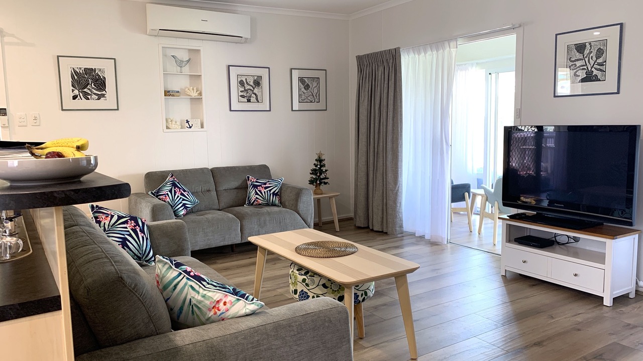 Photo of Livingroom in Port Hughes