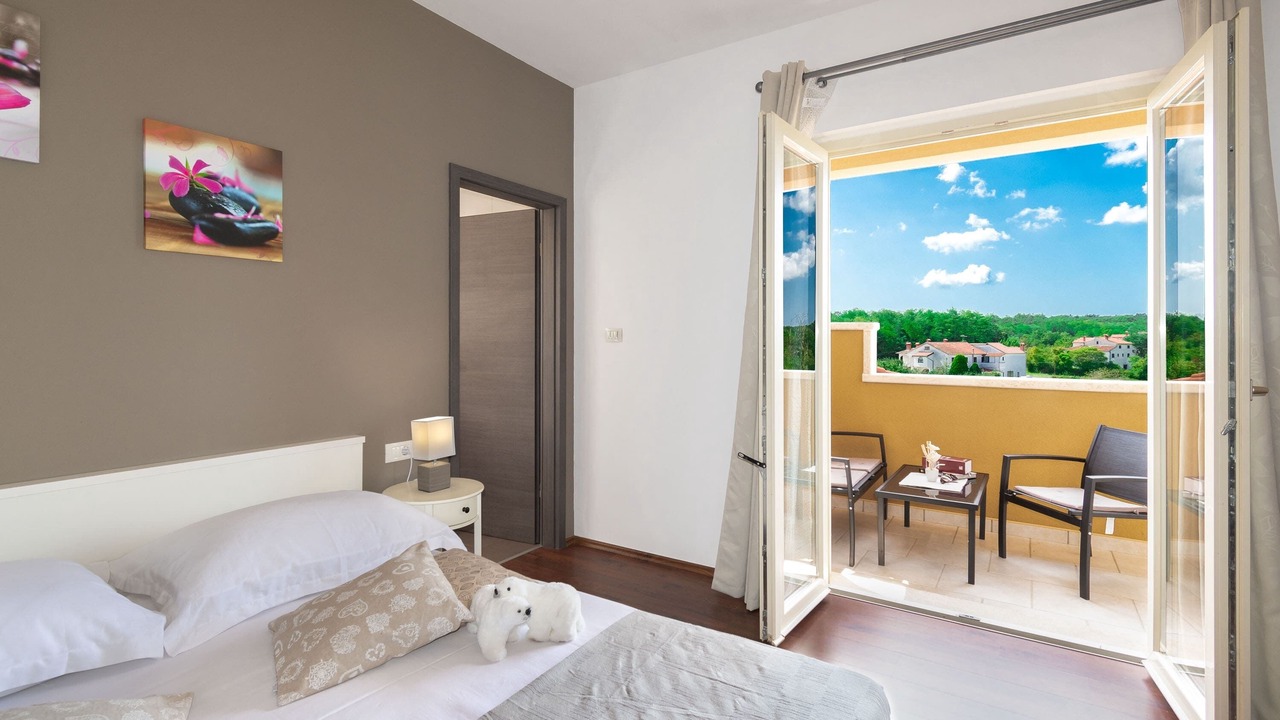 Photo of Bedroom in Tinjan
