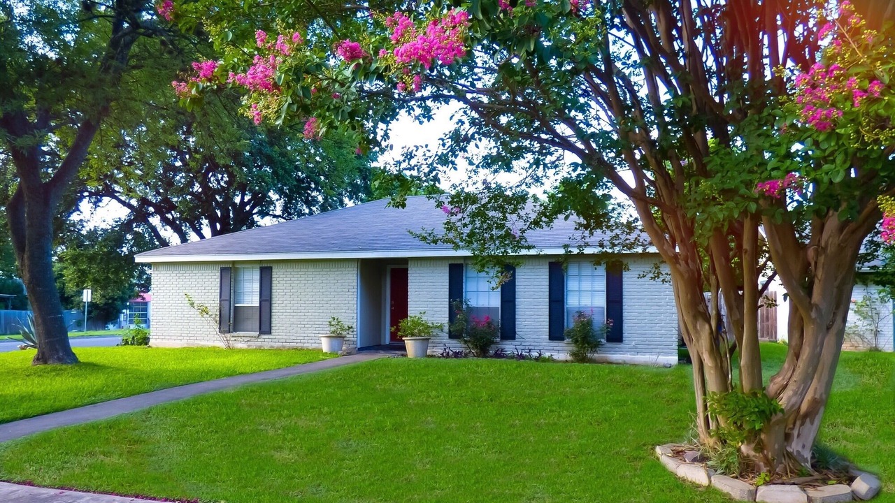 Photo of Outdoor in Carrell Oaks