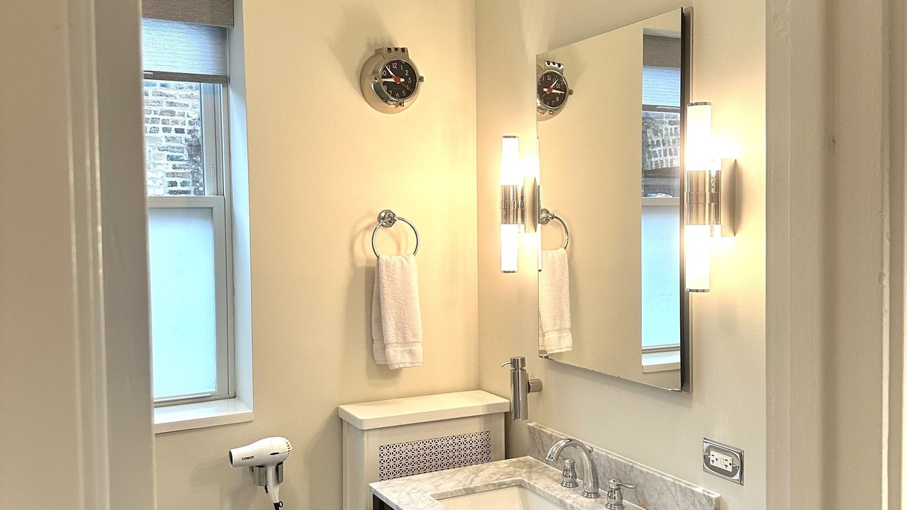 Photo of Bathroom in Edgewater