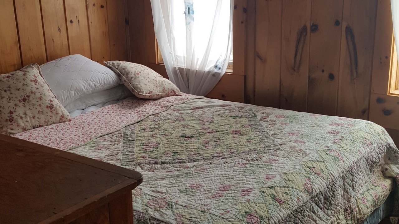 Photo of Bedroom in Wells Beach