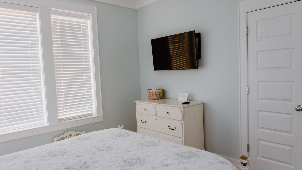 Photo of Bedroom in Wrightsville Beach