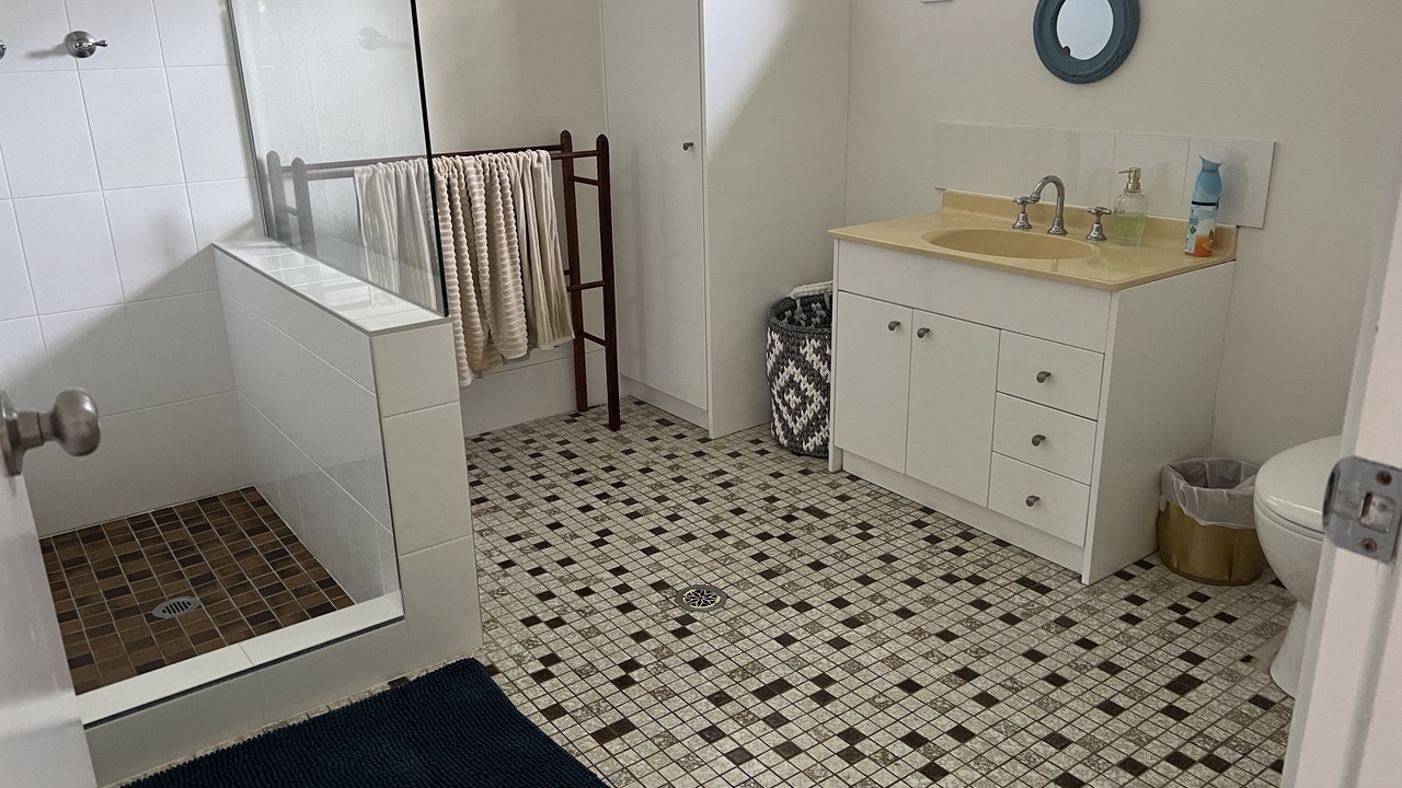 Photo of Bathroom in Boomerang Beach