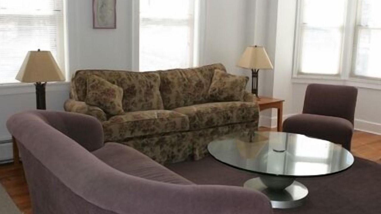 Photo of Livingroom in Lenox