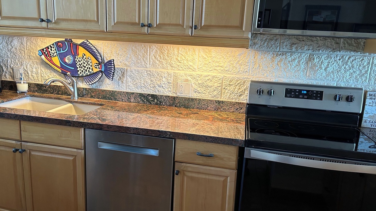 Photo of Kitchen in Maalaea