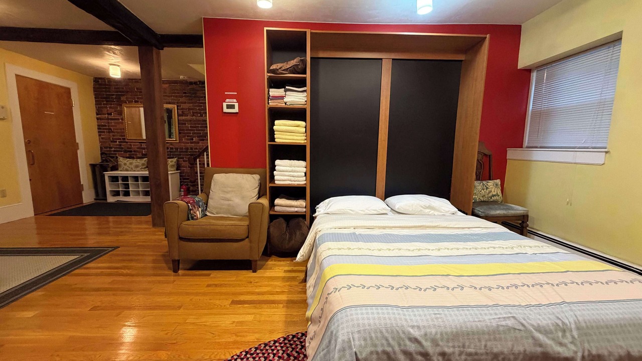 Photo of Bedroom in Chinatown