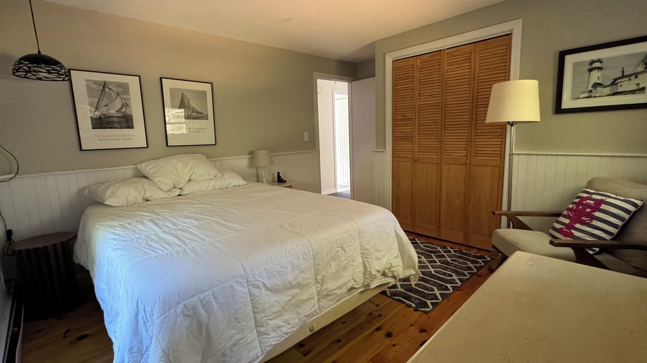 Photo of Bedroom in Truro