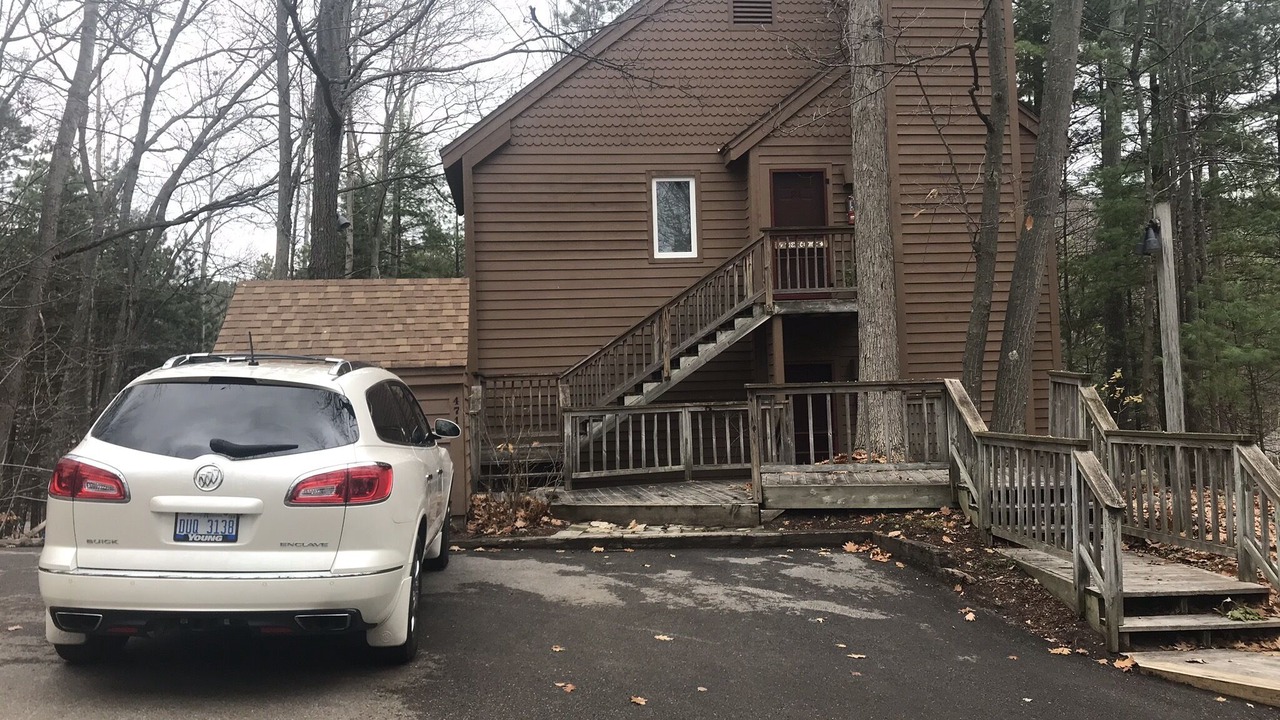 Photo of Outdoor in Maple City