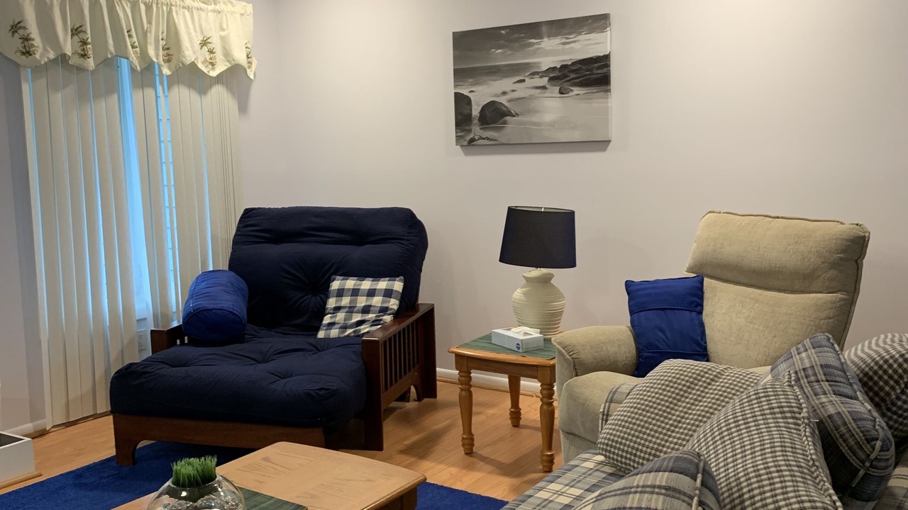 Photo of Livingroom in Northeast Virginia Beach