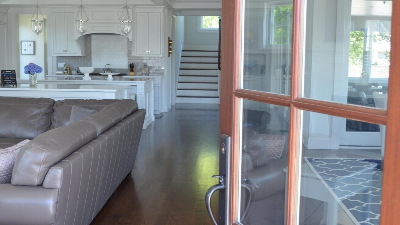 Photo of Others in Popponesset