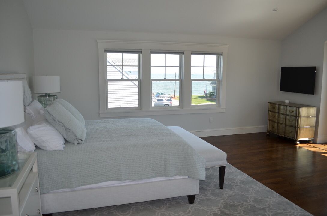 Photo of Bedroom in Popponesset