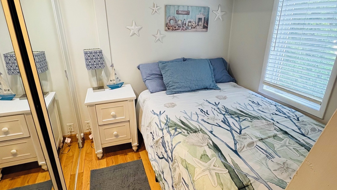 Photo of Bedroom in Twin Lake