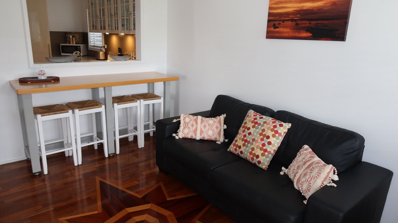 Photo of Livingroom in Marks Point