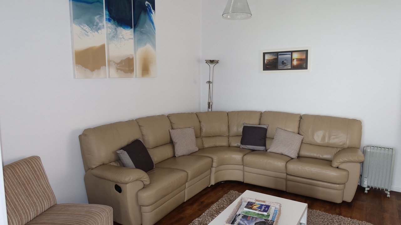 Photo of Livingroom in Marks Point