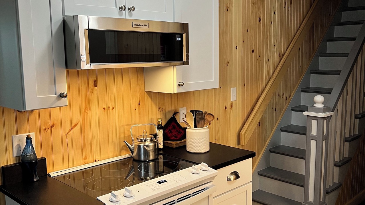 Photo of Kitchen in West Alton