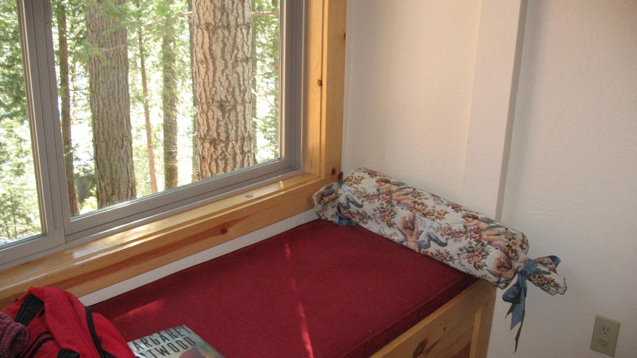 Photo of Others in Strawberry