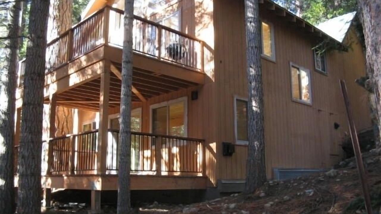 Photo of Others in Strawberry