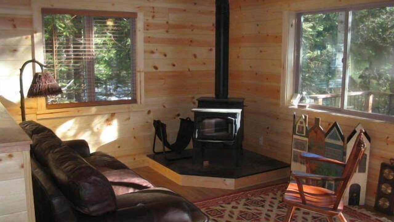 Photo of Livingroom in Strawberry