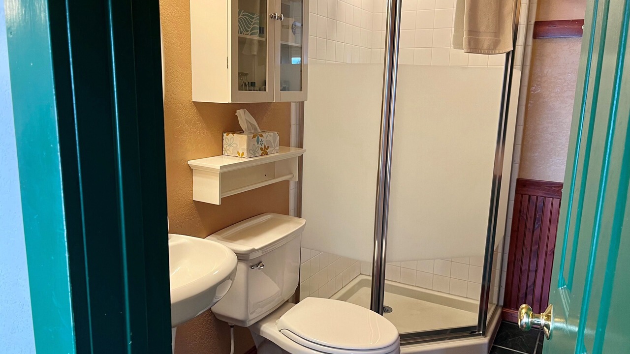 Photo of Bathroom in Croftville