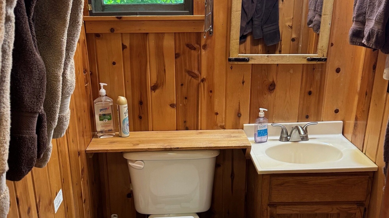 Photo of Bathroom in Grants Pass