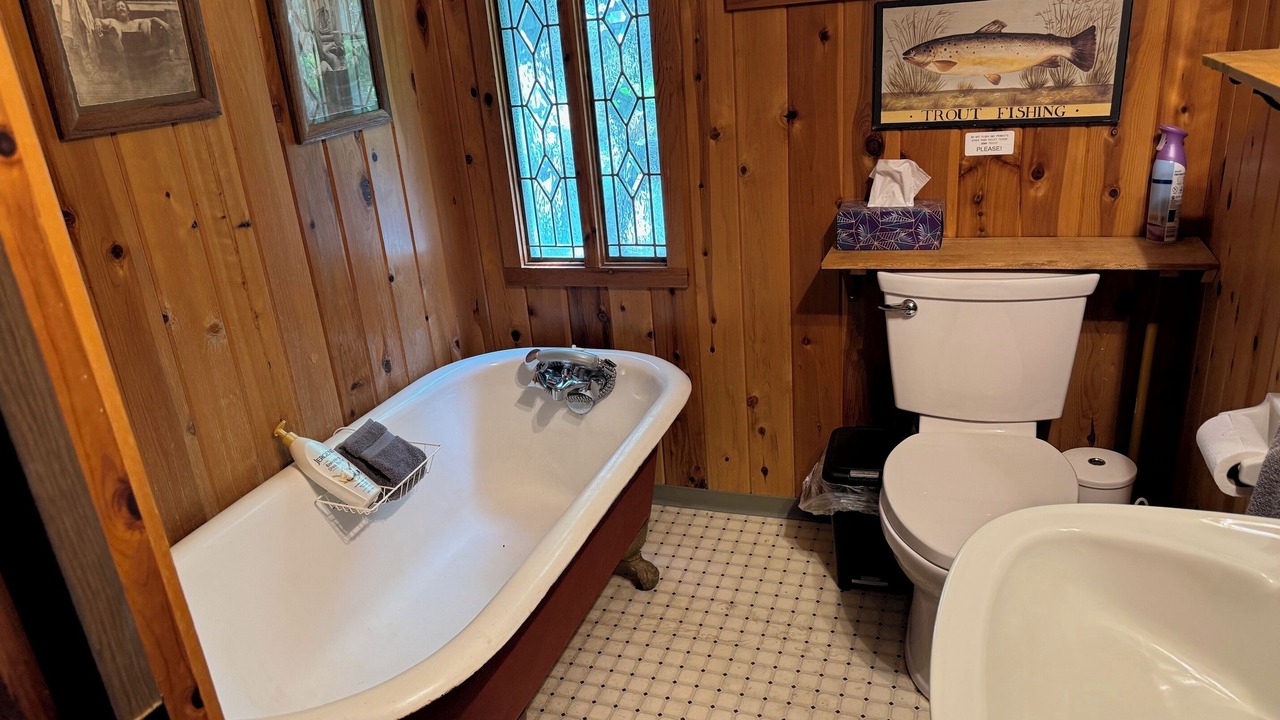 Photo of Bathroom in Grants Pass